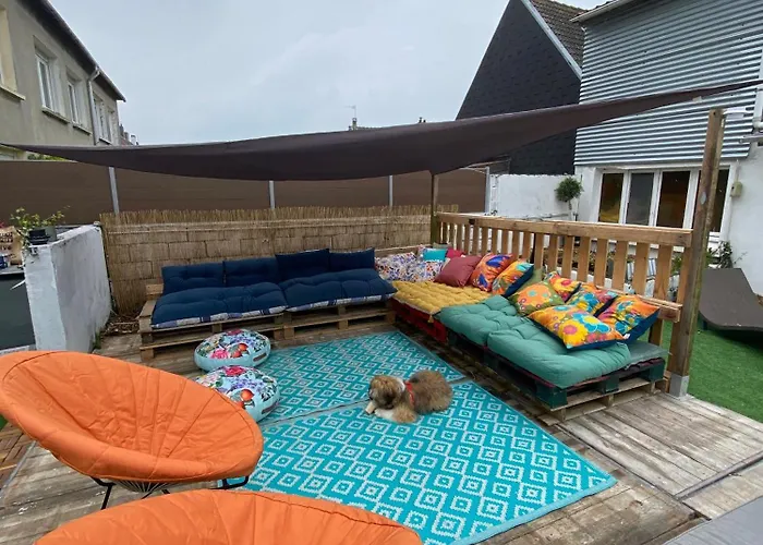 Cozy House Near The Sea